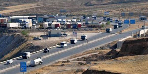 Şırnak'a çok sayıda zırhlı araç ve polis sevkiyatı yapıldı