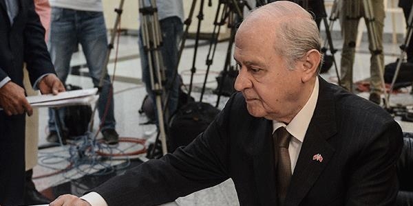 MHP'den Türkeş'i 'ihraç' için ince taktik