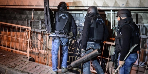 İstanbul'da terör örgütü operasyonu