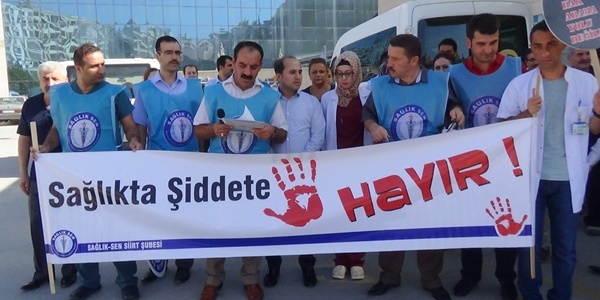 Hasta yak�nlar� kad�n doktoru darp etti