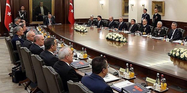'DEAŞ, PKK ve paralelle mücadele sürecek'