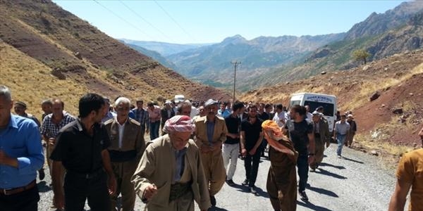 Şırnaklılar PKK'ya karşı yürüdü