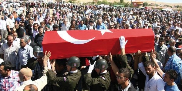 Şehidin kardeşlerine üzüntü tazminatı