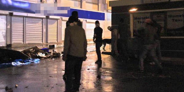 Tunceli'de polise ta�l� sald�r�