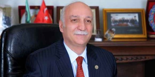 Bayraktar: �ift�i bor� yap�land�rmas� istiyor