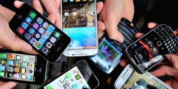 'Cep'te ek vergi tehdidi 6 ay 'zaman' kazand�