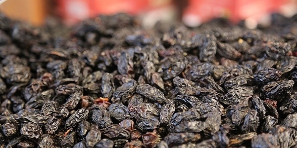 Kuru �z�m�n mazotla y�kand��� iddias�