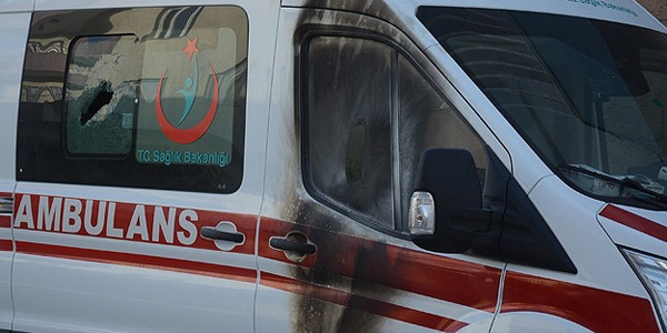 Ambulanslara ter�r engeli