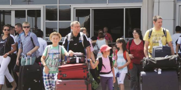 Antalya'ya 8 ayda 7 milyon 935 bin turist geldi