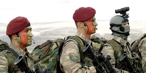 Kayıp bordo bereliler telsiz kapatıp, çatışmış