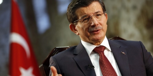 Davutoğlu: Şehit haberini maç esnasında aldım