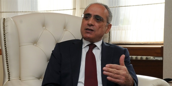 Topçu: Çanakkale Savaşı devam ediyor