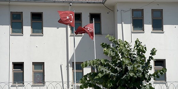 Van'da jandarma karakoluna saldırı: 1 yaralı