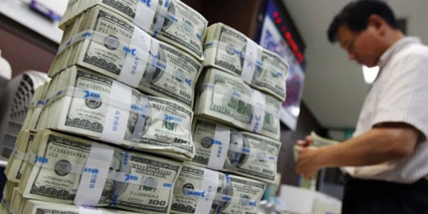 Özel sektörün yurt dışı kredi borcu 178 milyar dolar