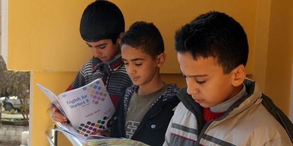 Okullar öğleden sonra Suriyeli çocukların olacak