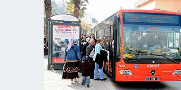 İzmir'de toplu ulaşıma 'bayram' indirimi
