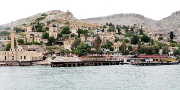 Güneydoğu'nun 'sahil kenti'ne terör darbesi