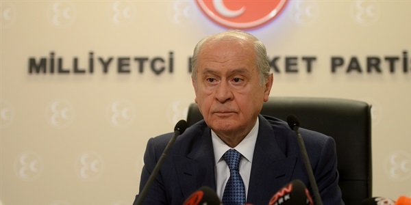 Bahçeli, 6 ismin üstünü çizdi
