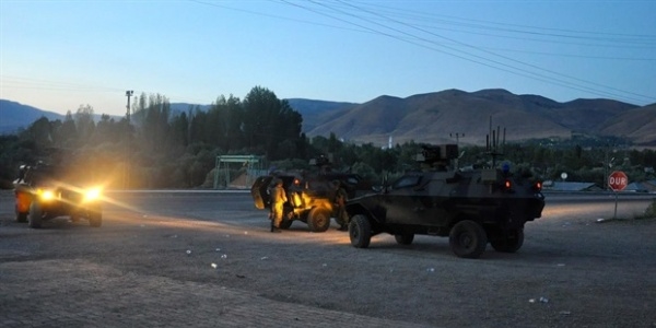 Muş'da 2 terörist ölü, 2 terörist yaralı ele geçirildi