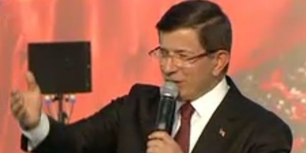 'Irkln her trls ayaklarmzn altndadr'