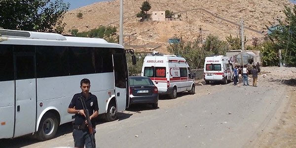 Ter�ristlerin att��� patlay�c� al��veri�e giden �ocu�u yaralad�