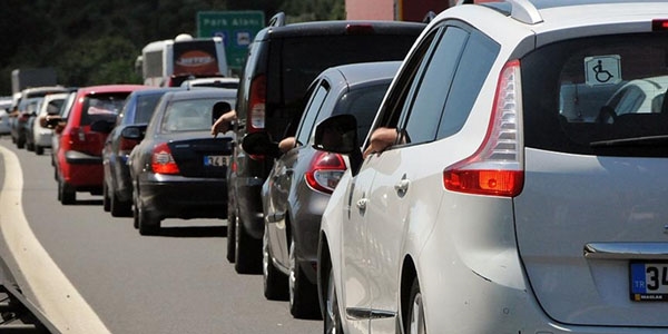 İstanbul trafiğine her gün bin yeni araç katılıyor