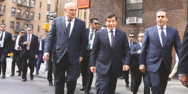 Suriye'ye 100 bin nüfuslu 3 şehir kurulacak