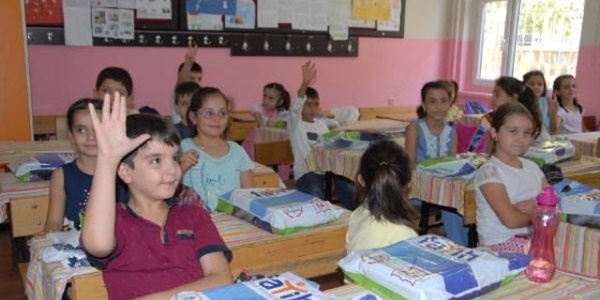 Okulları 'boykot' çağrısı karşılık bulmadı