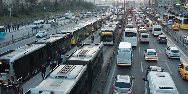 Öğrenciye en ucuz ulaşım hangi ilde?