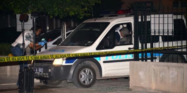 Adana'da polise saldırı: 2 polis şehit