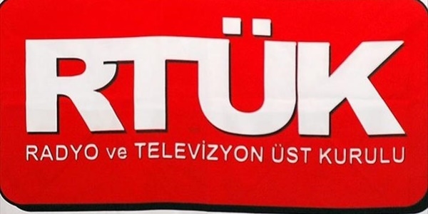 RTÜK üyelerinin 'görevi kötüye kullanma' davası düştü
