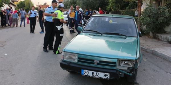 12 yaşındaki sürücü, kaldırımdaki çocuklara çarptı