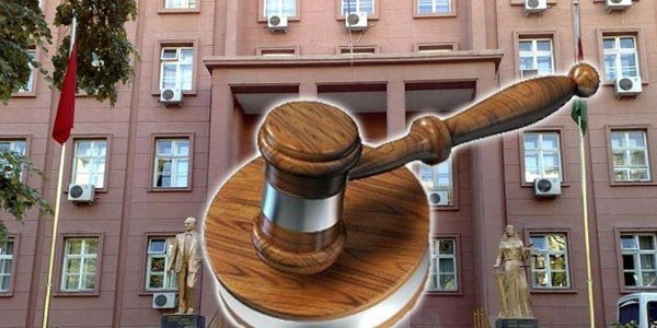 Yargıtay'dan siyasilere ve bürokratlara uyarı