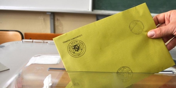 Ak Parti'de sandık taşımaya farklı bakışlar