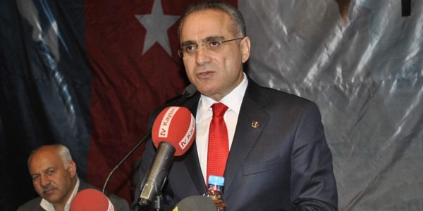 Topçu: 'Küresel kriz ve terörden Türkiye'nin turizmi binde 8 etkilenmiştir