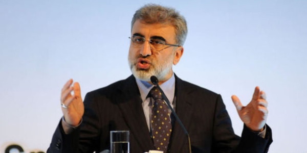 HDP'nin se�im beyannamesine AK Parti'den tepki