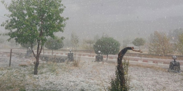 Dolu Bayburt'u beyaza b�r�d�