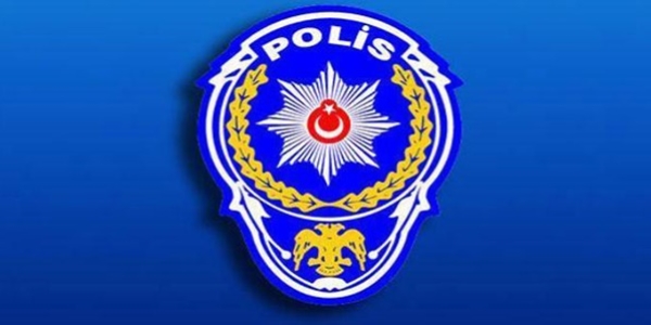 35 emniyet müdürü emekliye sevk edildi