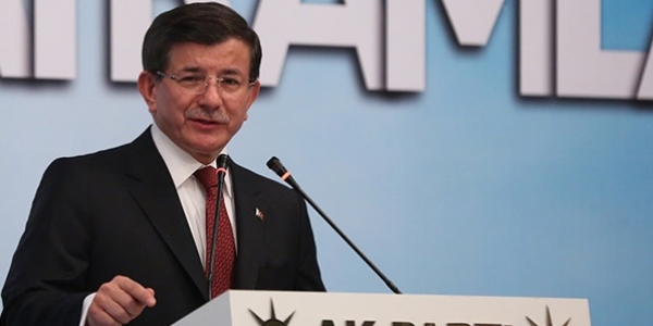 Emeklilere yılda bir defalık 1200 lira ek zam yapılacak