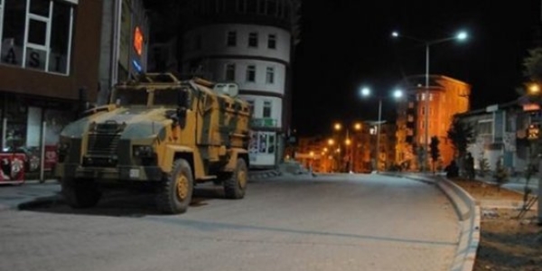 Silvan'da yasağın kaldırılmasının ardından çatışma çıktı