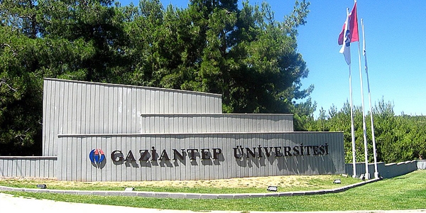 Gaziantep Üniversitesi önünde propaganda yasaklandı