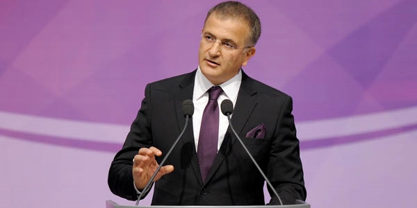 Ekrem Dumanlı görevden alındı