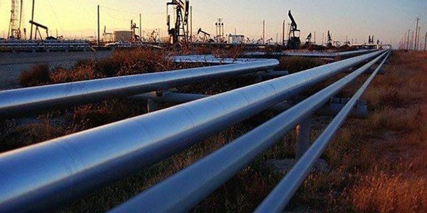'Türk Akımı'nda kapasite yarıya inecek'