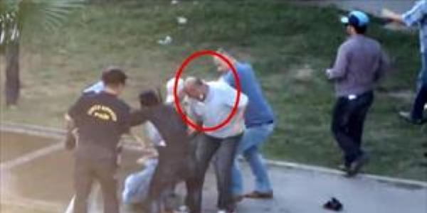 İki üniversiteliye polisleri hedef göstermekten 10'ar ay hapis