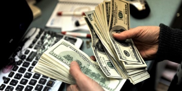 Dolar yeniden 2,90'ın üzerinde