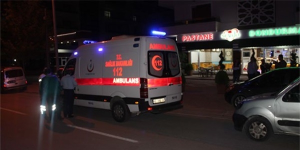 Konya'da hrszlar 112 Acil ambulansn soydu