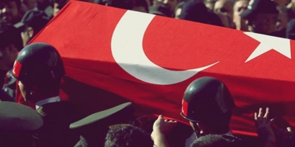 Şehit polis memuru Tayfun'un baba ocağında yas var