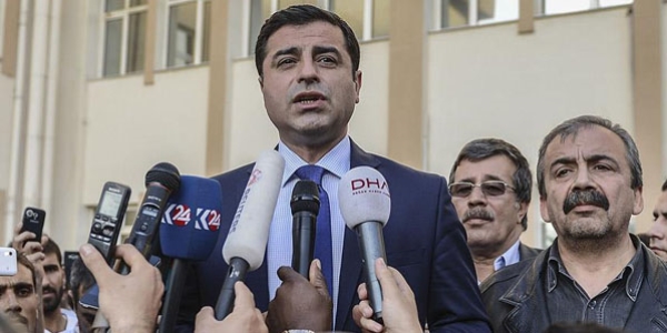 Demirtaş: Barıştan ürkenler var