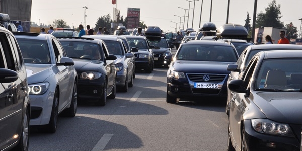 Taşıtların Türkiye'de kalma süresi 6 aydan 24 aya çıktı