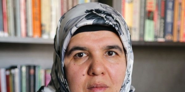 Erçiş Belediye Başkanı Diba Keskin, tutuklandı